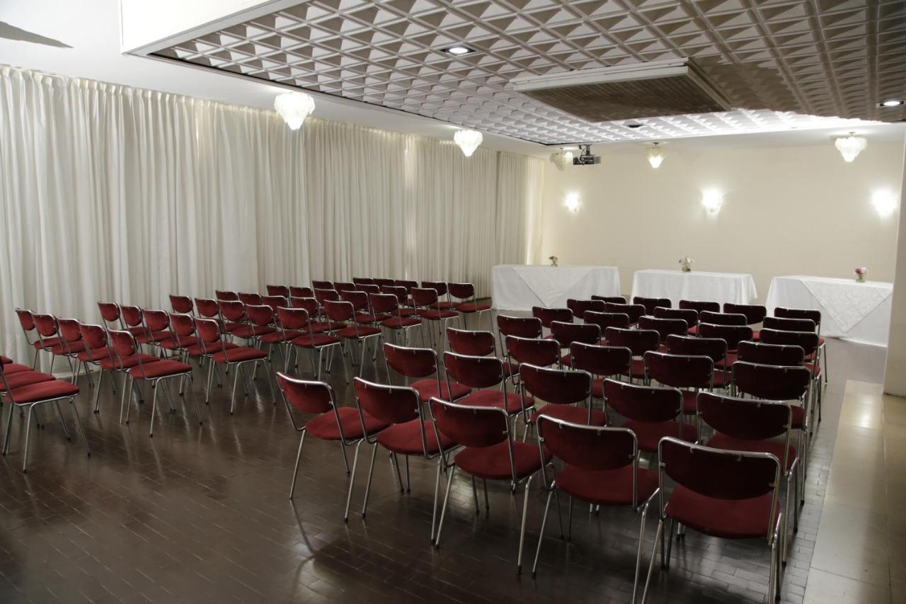 Gran Hotel Dora Córdoba Kültér fotó